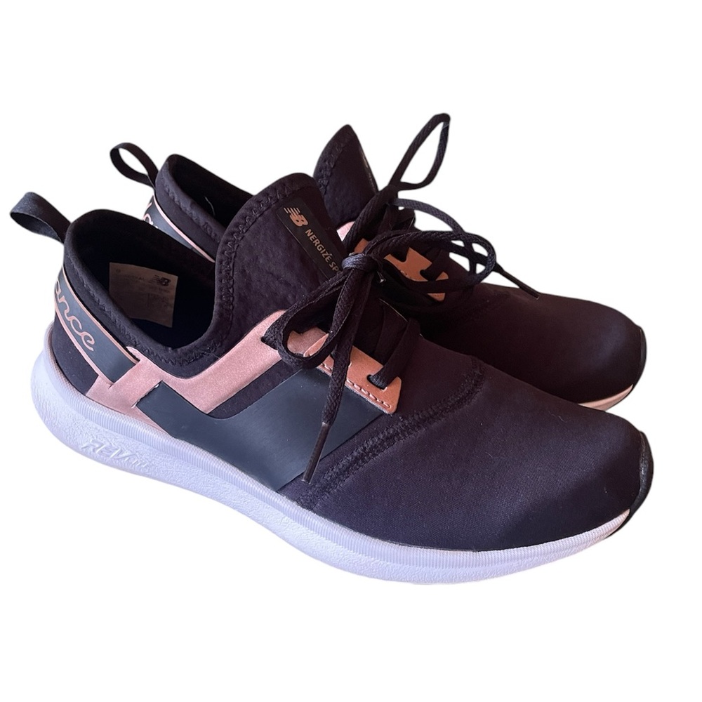 New Balance Nergize - like new - only worn once - size 8